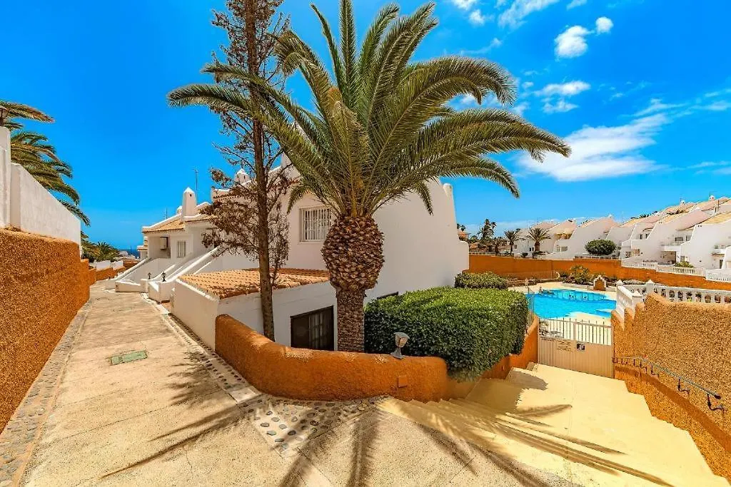 Sunny Holiday House 산미겔데아보나 0*,